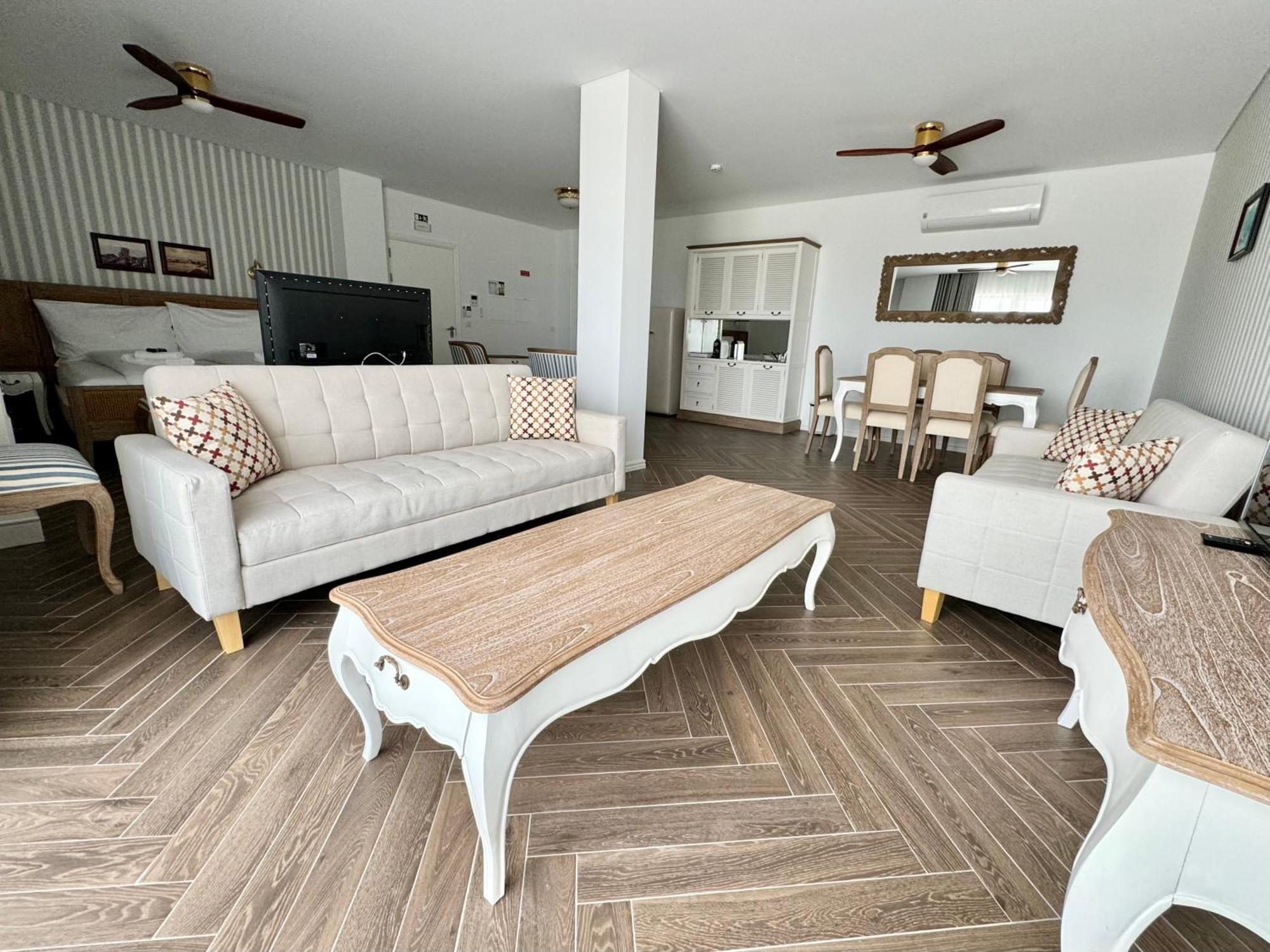 Ocean View Apartments Lourinha  Δωμάτιο φωτογραφία